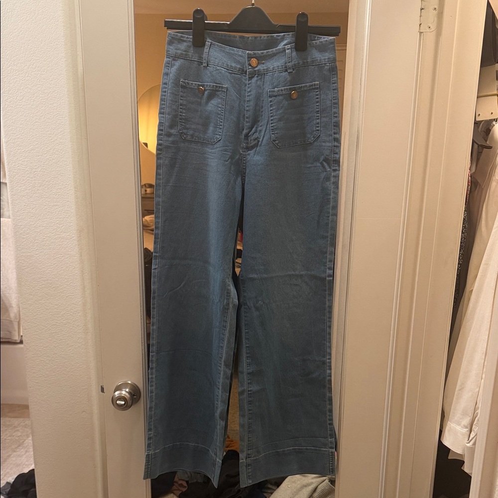 Stylish Blue Wide-Leg Jeans - Oprah’s fave